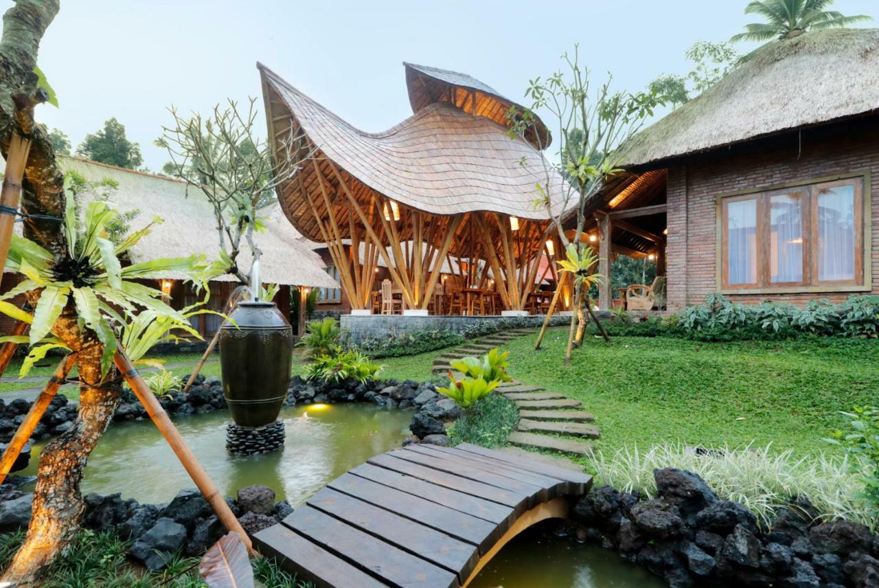 De Umah Bali Eco Tradi Home Bangli Экстерьер фото